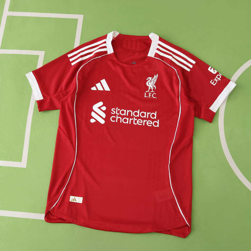 Liverpool Player Jersey Home 2025/26
